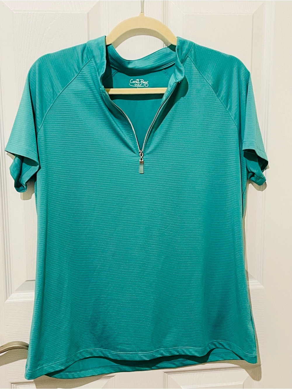 Coral Bay Teal Short-Sleeve Half-Zip Active Top